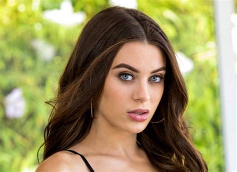 Lana Rhoades: Wiki, Bio, Age, Height, Career, Family。